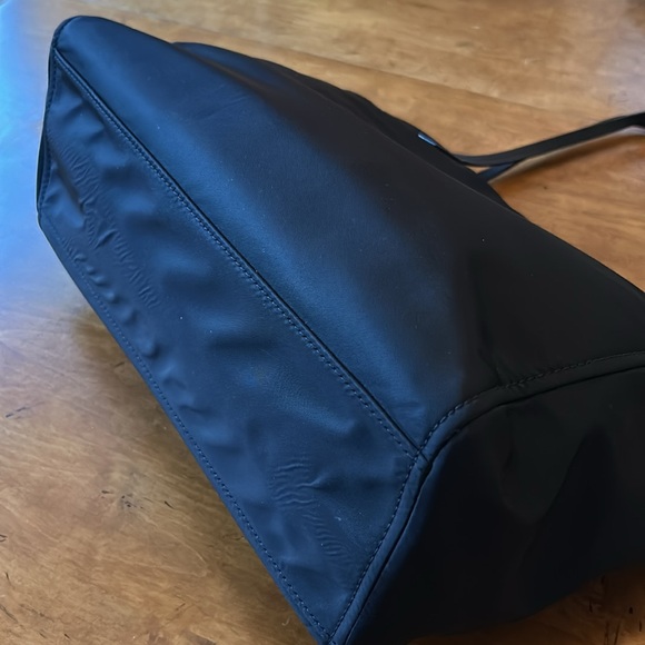 Kate Spade Tote - Picture 5 of 12